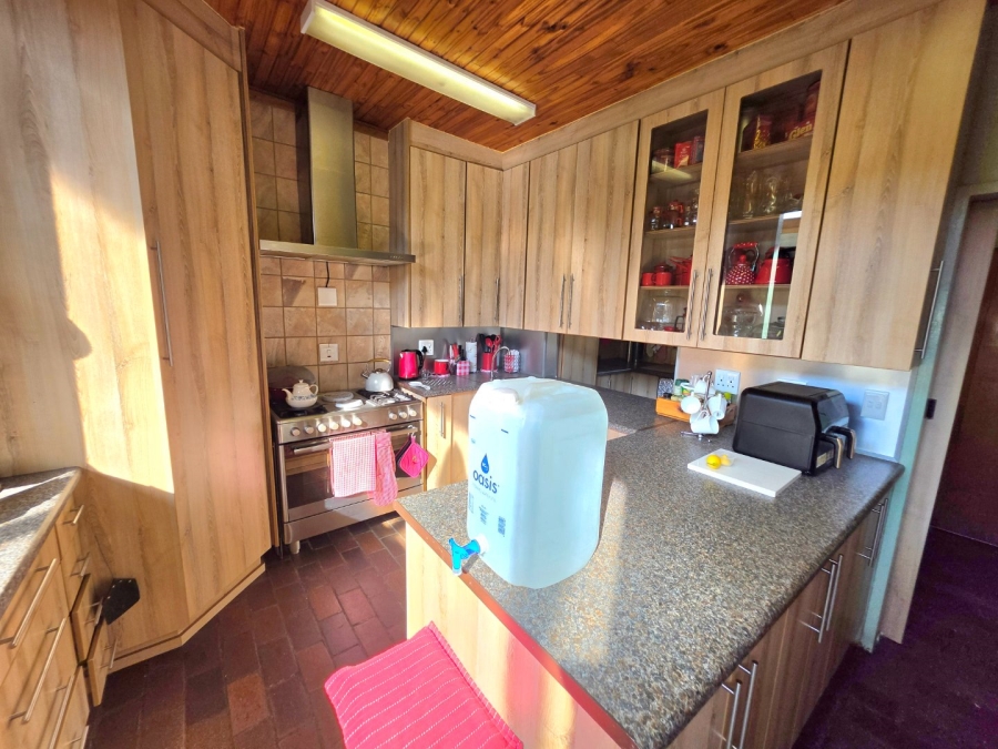 5 Bedroom Property for Sale in Panorama Free State